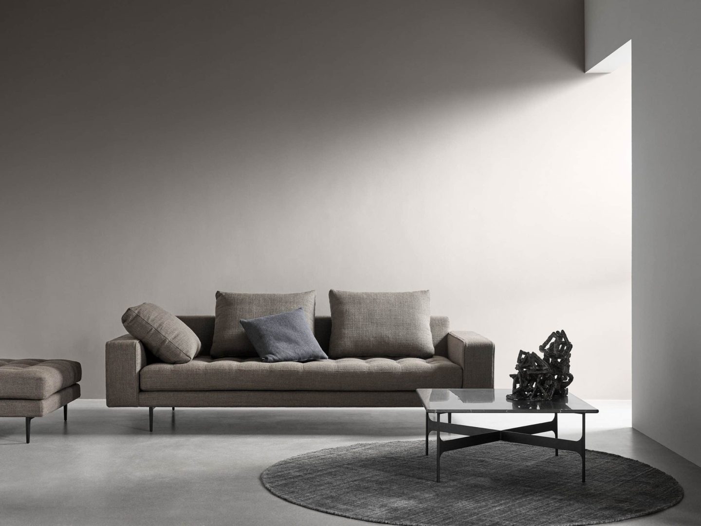 Wendelbo_Floema_Spuare_ 80x80_Black Marble_72_dpi